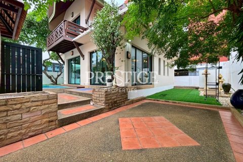 House in Pattaya, Thailand 3 bedrooms № 198063 - photo 27