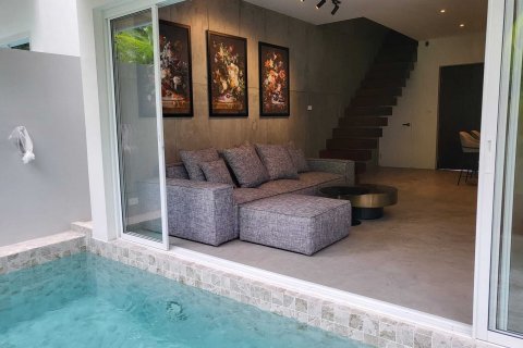 Chalet de 3 dormitorios en Phuket, Tailandia № 164077 - foto 4