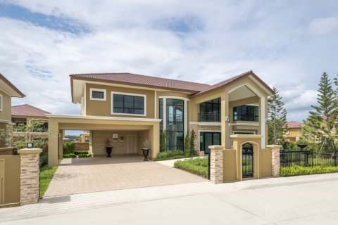 Villa in Hua Hin, Thailand 5 Schlafzimmer № 176836 - Foto 2