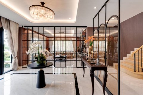 Villa in Hua Hin, Thailand 5 Schlafzimmer № 176836 - Foto 8