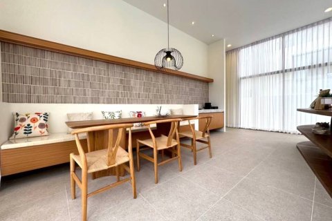 Villa in Prachuap Khiri Khan, Thailand 2 Schlafzimmer № 176834 - Foto 2