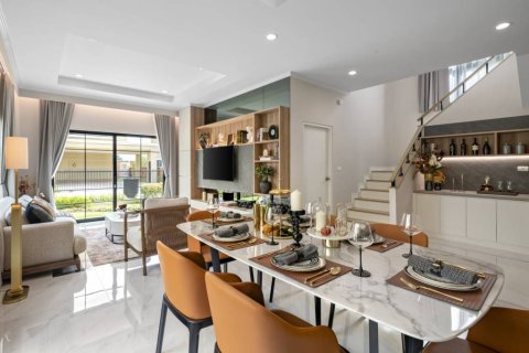 Villa in Hua Hin, Thailand 4 Schlafzimmer № 176835 - Foto 7
