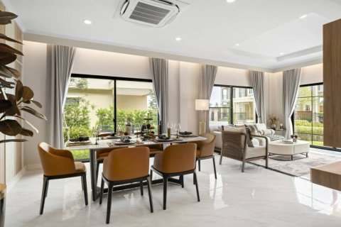 Villa in Hua Hin, Thailand 4 Schlafzimmer № 176835 - Foto 5