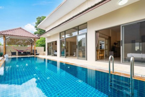 Villa in Surat Thani, Thailand 3 bedrooms № 172849