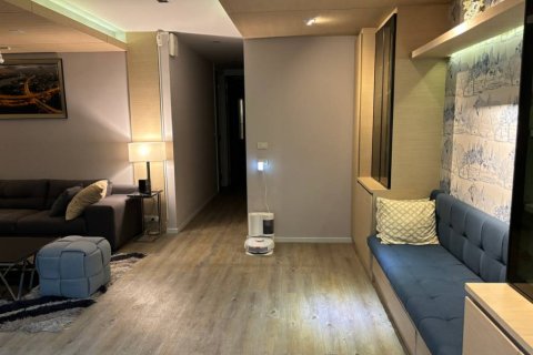 Condominio de 2 dormitorios en Chatuchak, Bangkok, Tailandia № 172844 - foto 5