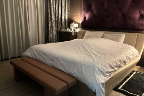 Condominio de 2 dormitorios en Chatuchak, Bangkok, Tailandia № 172844 - foto 9