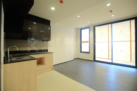 Condo in Bangkok, Thailand, 2 bedrooms  № 187547