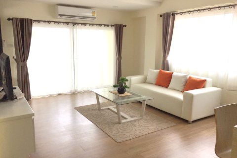 Condominio de 1 dormitorio en Chiang Mai, Tailandia № 205608 - foto 2