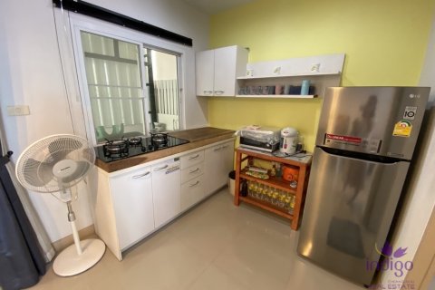 Adosado de 3 dormitorios en Chiang Mai, Tailandia № 205606 - foto 5