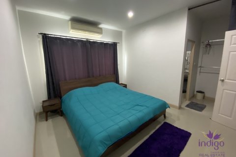 Adosado de 3 dormitorios en Chiang Mai, Tailandia № 205606 - foto 10