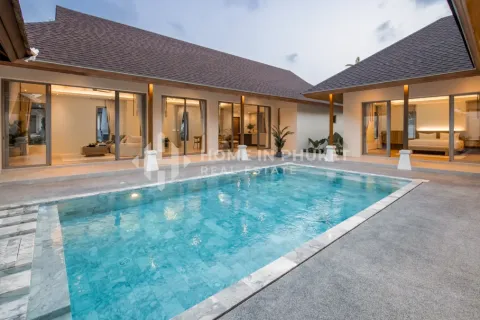 Casa de 3 dormitorios en Phuket, Tailandia № 209571 - foto 2