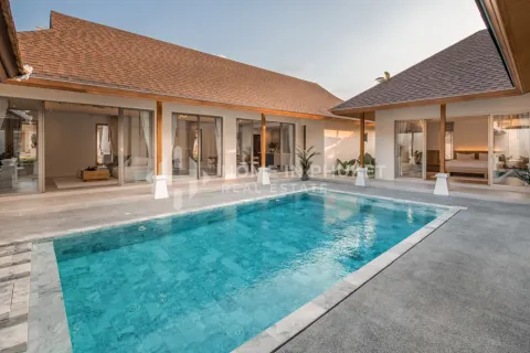 Casa de 3 dormitorios en Phuket, Tailandia № 209571