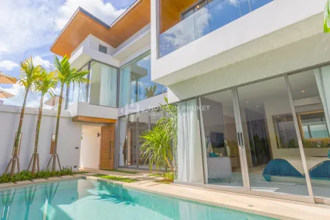 Casa de 3 dormitorios en Phuket, Tailandia № 209574
