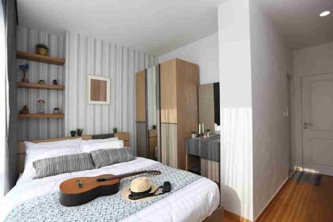Condominio de 2 dormitorios en Thonburi, Bangkok, Tailandia № 183566 - foto 11