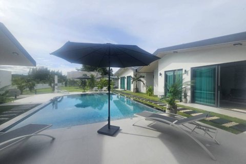 Casa de 3 dormitorios en Hua Hin, Tailandia № 146859