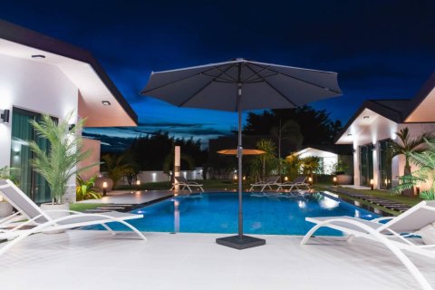 Casa de 3 dormitorios en Hua Hin, Tailandia № 146859 - foto 7