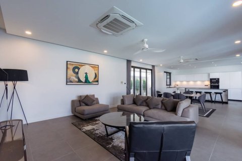Chalet de 4 dormitorios en Hua Hin, Tailandia № 146854 - foto 9