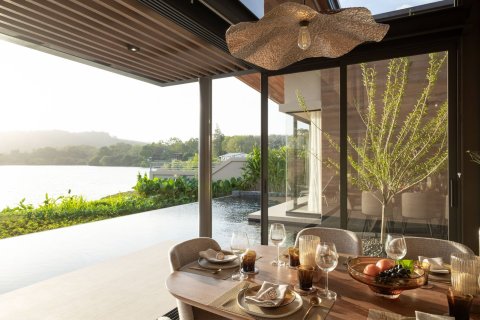 Chalet de 4 dormitorios en Bang Tao, Tailandia № 74591 - foto 12