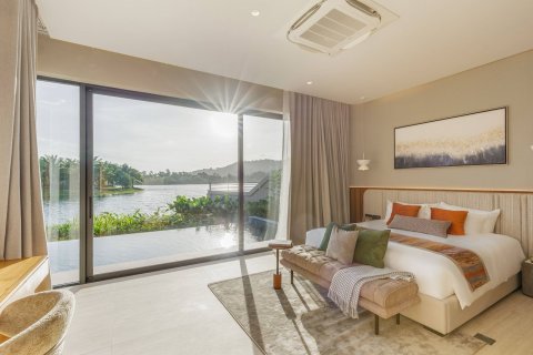 Chalet de 4 dormitorios en Bang Tao, Tailandia № 74591 - foto 14