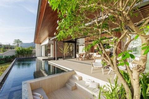 Chalet de 4 dormitorios en Bang Tao, Tailandia № 74591 - foto 23