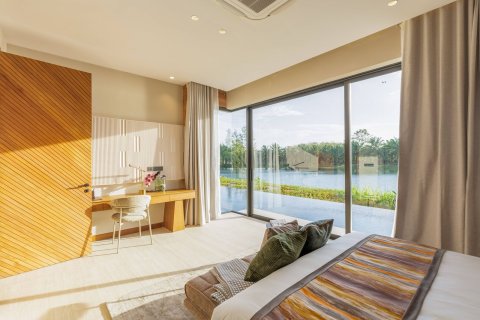 Chalet de 4 dormitorios en Bang Tao, Tailandia № 74591 - foto 19