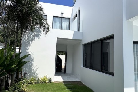 House in Ko Samui, Thailand 4 bedrooms № 115495 - photo 24