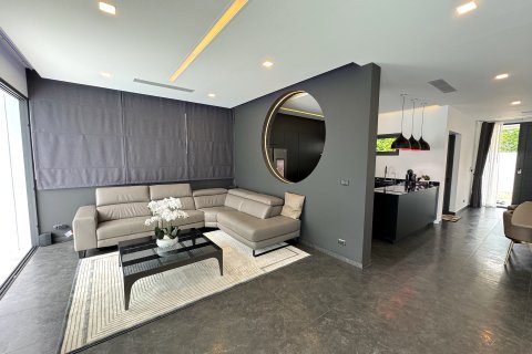 House in Ko Samui, Thailand 4 bedrooms № 115495 - photo 7