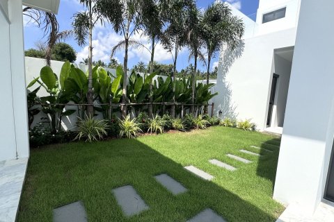 House in Ko Samui, Thailand 4 bedrooms № 115495 - photo 23