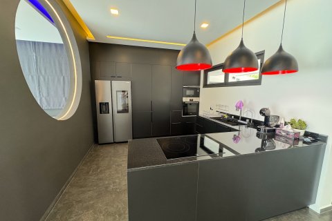 House in Ko Samui, Thailand 4 bedrooms № 115495 - photo 5