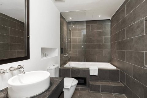 Chalet de 6 dormitorios en Phuket, Tailandia № 161096 - foto 4