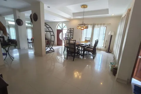 Villa in Pattaya, Thailand 3 Schlafzimmer № 155689 - Foto 16