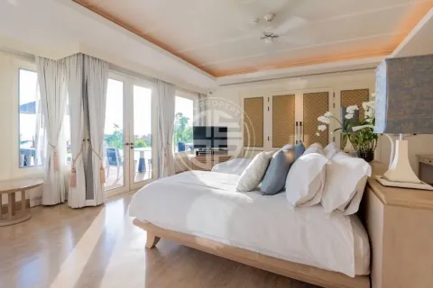 Chalet de 2 dormitorios en Layan Beach, Tailandia № 190588 - foto 12