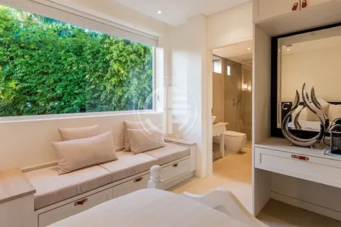 Chalet de 2 dormitorios en Layan Beach, Tailandia № 190588 - foto 13