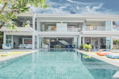 Villa à Patong, Thaïlande 5 chambres № 190585