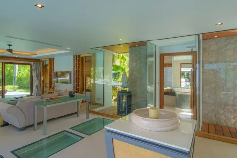 Chalet de 6 dormitorios en Ko Kaeo, Tailandia № 190591 - foto 7