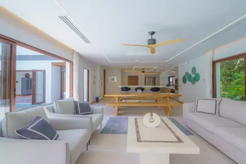 Chalet de 6 dormitorios en Ko Kaeo, Tailandia № 190591 - foto 12