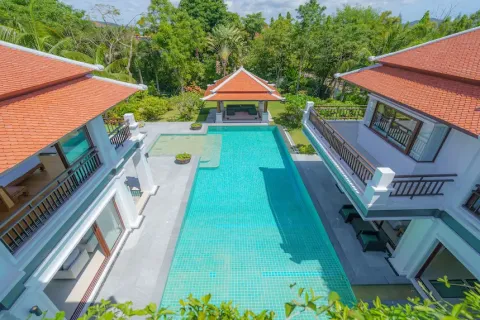 Chalet de 6 dormitorios en Ko Kaeo, Tailandia № 190591 - foto 20