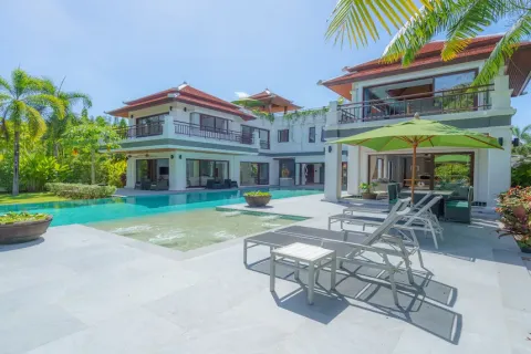 Chalet de 6 dormitorios en Ko Kaeo, Tailandia № 190591 - foto 3