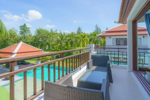 Chalet de 6 dormitorios en Ko Kaeo, Tailandia № 190591 - foto 23