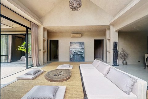 Casa de 4 dormitorios en Ko Samui, Tailandia № 164832 - foto 3