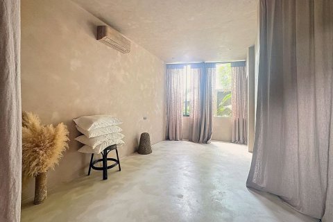 Casa de 4 dormitorios en Ko Samui, Tailandia № 164832 - foto 10
