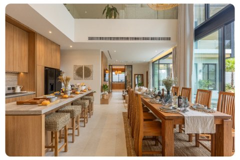 Villa in Chalong, Thailand 5 Schlafzimmer № 170251 - Foto 4