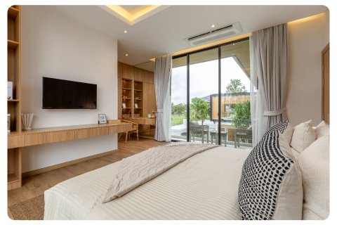 Villa in Chalong, Thailand 5 Schlafzimmer № 170251 - Foto 10