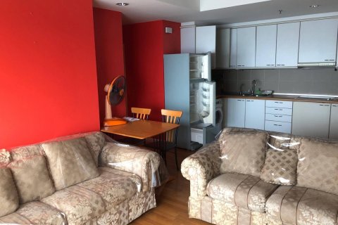 Condominio de 2 dormitorios en Yan Nawa, Bangkok, Tailandia № 135673 - foto 4