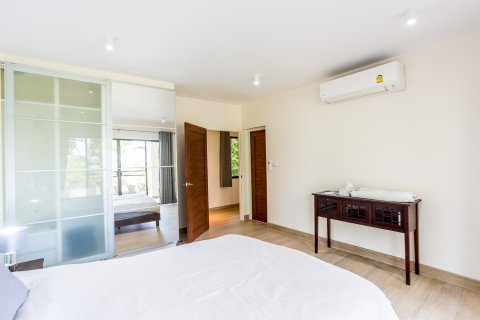 Condominio de 3 dormitorios en Hua Hin, Tailandia № 168613 - foto 17