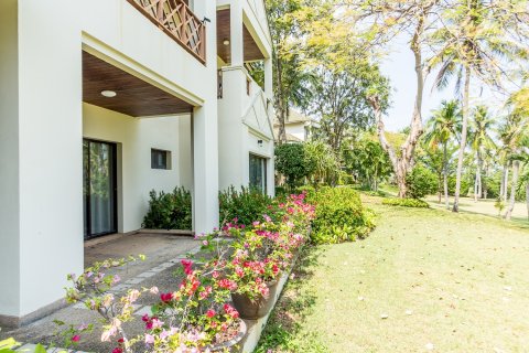 Condominio de 3 dormitorios en Hua Hin, Tailandia № 168613 - foto 24