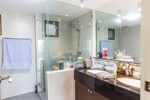 Condominio de 3 dormitorios en Hua Hin, Tailandia № 168613 - foto 6