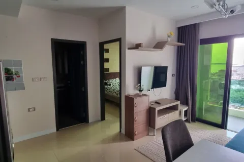 Apartamento de 1 dormitorio en Pattaya, Tailandia № 205983 - foto 2