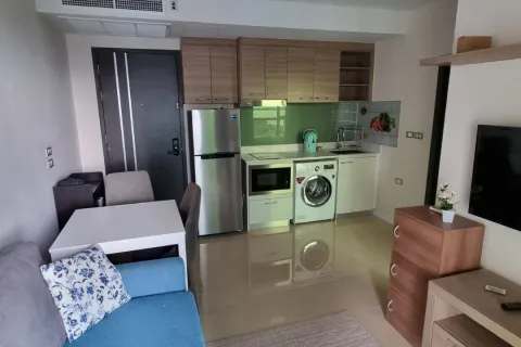 Apartamento de 1 dormitorio en Pattaya, Tailandia № 205983 - foto 4