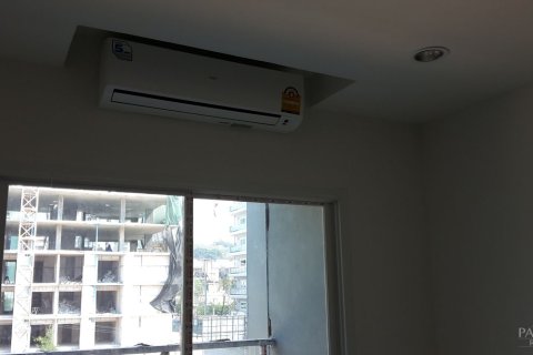 Condominio de 1 dormitorio en Pattaya, Tailandia № 204085 - foto 9